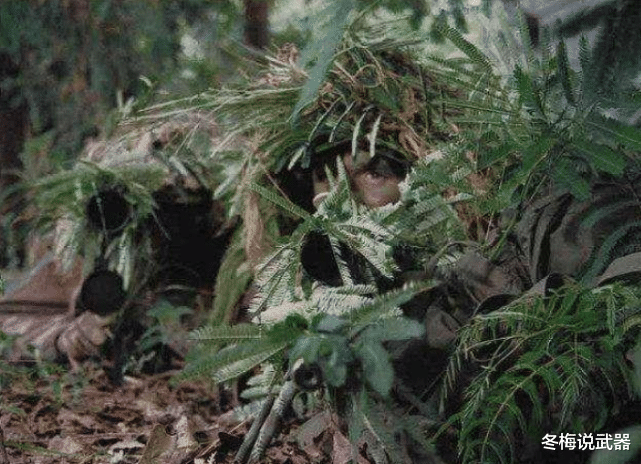 狙击手|真实战场上，狙击手的首要目标是敌方指挥官？这是最傻的做法