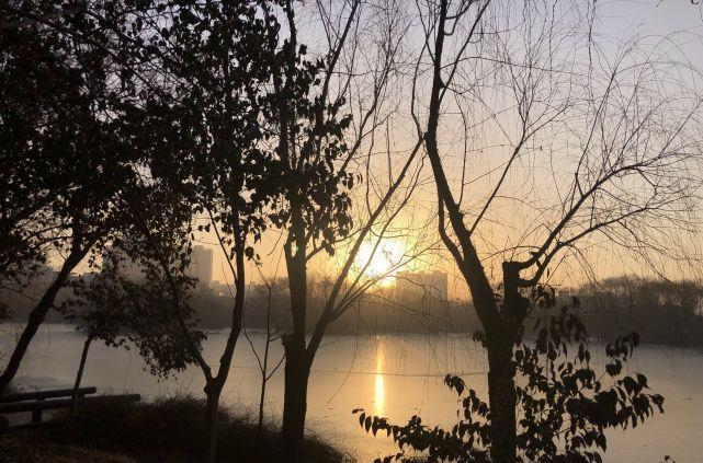 月亮 八月十五中秋节，老人说：中秋节有“五怕”，分别指的是什么？