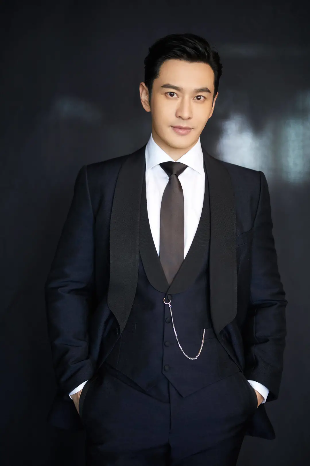 黄晓明|黄晓明去油成功！新剧帅爆了！评分破9！