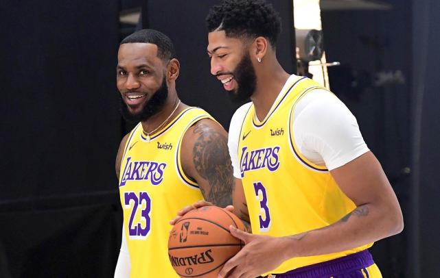 湖人隊|湖人首敗迎來新任務，詹皇親自下達“死命令”，濃眉：我接受