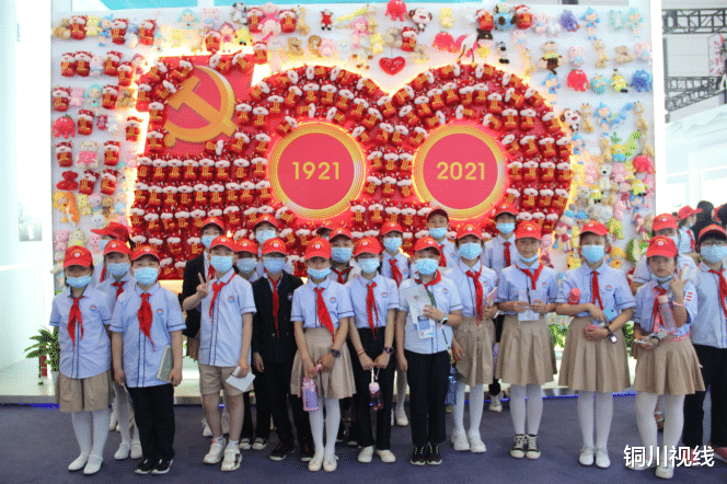 銅川視線 【走進(jìn)絲博會(huì)】穿越絲路沿線 領(lǐng)略世界綻放