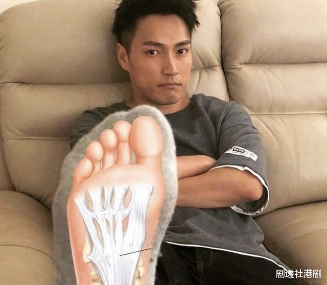 林景程|恭喜！TVB男星宣布结婚，兼职做物理治疗师，薪酬是拍戏的7倍