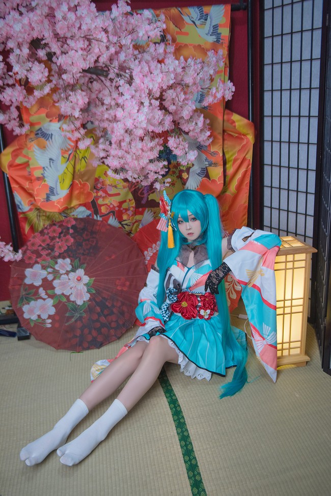 |cos：公主殿下初音和服cos正片@酥乣是个屑