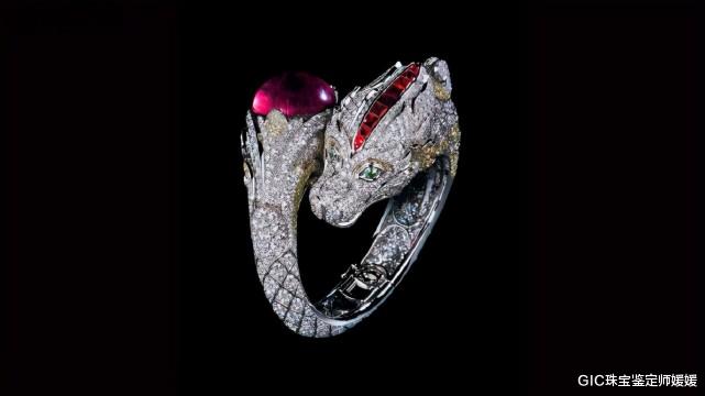 GIC珠宝鉴定师媛媛 中国曾是奢侈品大国，大牌首饰都是中国风，外国人的龙凤是这样的