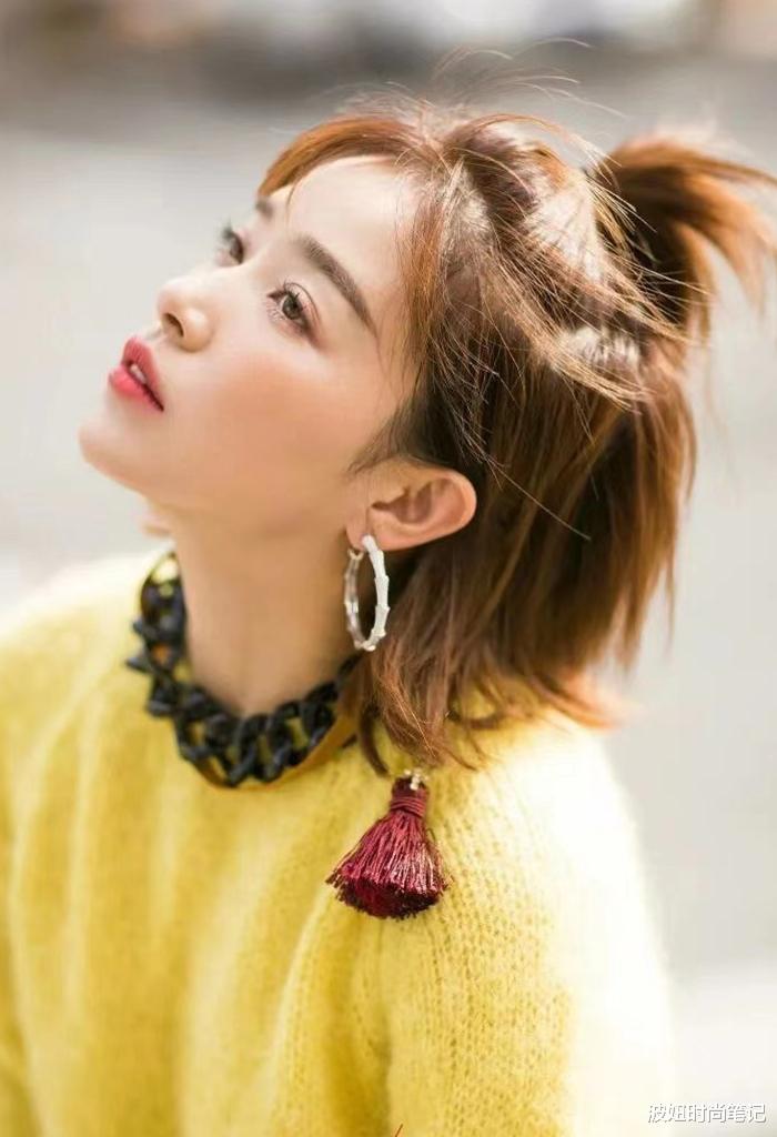丸子头|“丸子头”已过时了！今年流行的是“苹果头”，时髦减龄、显脸小
