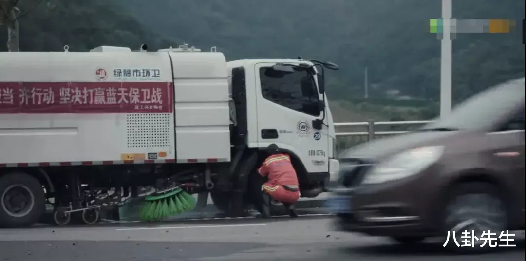 刘信达|孙红雷、张艺兴的《扫黑风暴》质感不错，但槽点真不少