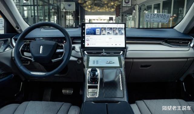 日产轩逸|今日上市！叫板长安，2.0T+全球首款横置9DCT，任正非女儿亲自代言