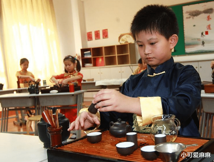 小可爱麻麻|这3种兴趣班是“碎钞机”，没效果还费钱，别再给孩子乱报了