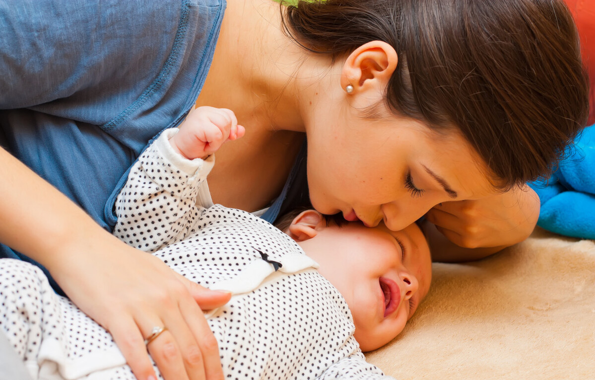 母婴参考|宝宝身体出现四个变化，暗示其进入“猛涨期”，宝妈喂养要改善