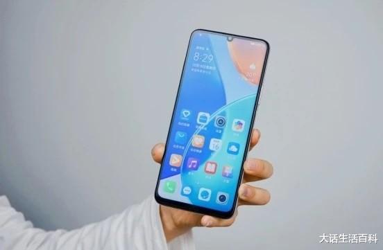 荣耀|1099元起，荣耀畅玩30Plus，是否值得购买？