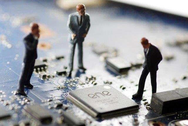 华为|比缺芯问题还严重!清华教授谈看法,任正非提出建议,华为已行动