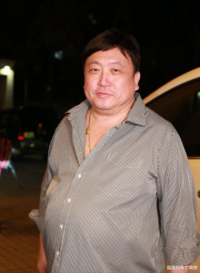 明星|8万坑位费卖8百元？明星带货卖不过主播：是数据造假，还是水太深