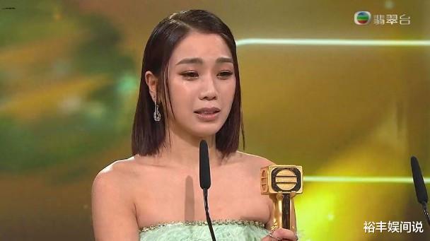 TVB|2021年TVB颁奖典礼九大看点，谭俊彦获三个奖项，钟嘉欣错失视后