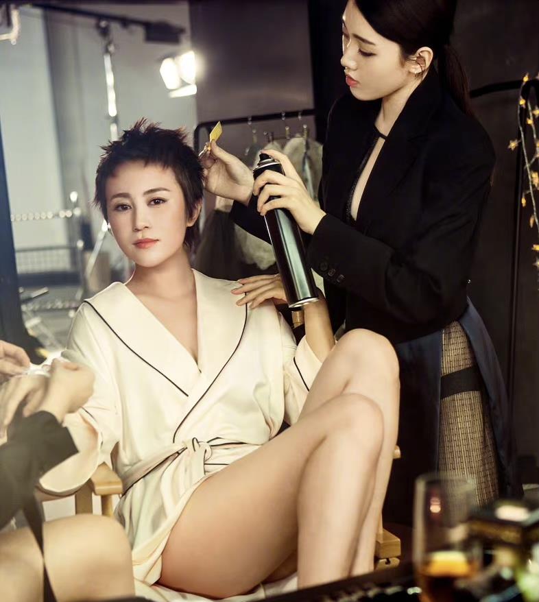 超模 喜剧女王变身超模，不是不自律而是精致的面容下住着一个“胖子”