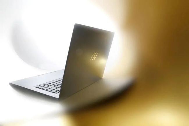 大屏|英特爾i7-11390H加持新形態大屏本——機械師創物者16完全評測