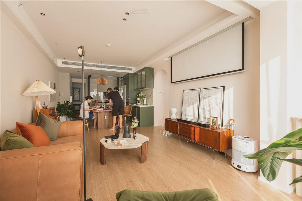 107㎡简约复古，硬装简单设计，以色彩与软装为主，效果高级独特