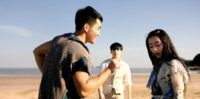 十二谭|《十二谭》首播，特效引群嘲，还刷五星好评，连《司藤》都不动