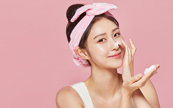 护肤品|夏天外出游玩要带哪些护肤品?娇本丽庄:防晒有,这一种却少见