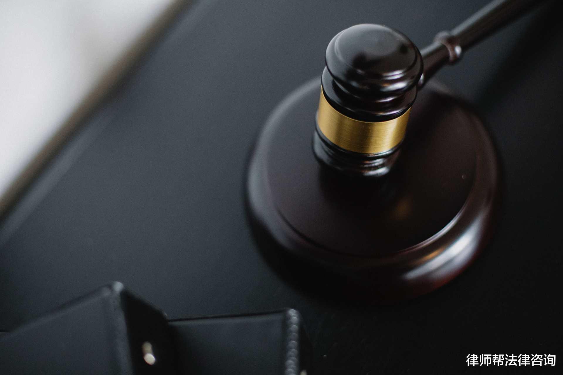 公司以严重违纪、虚构学历为由辞退员工，该不该支付赔偿金？