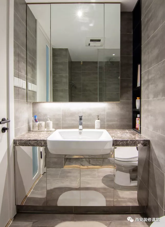 128㎡三室大白墙，也耐看舒适