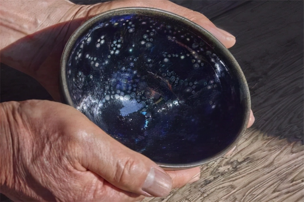 曜变天目|日本鉴宝发现“国宝”，专家开出2500万，中国一妇女：80元带回家