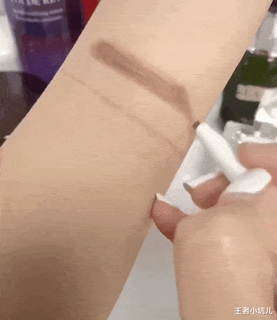 纹眉|为什么普通女生喜欢纹眉，而女明星却很少纹？看完你还想纹吗？
