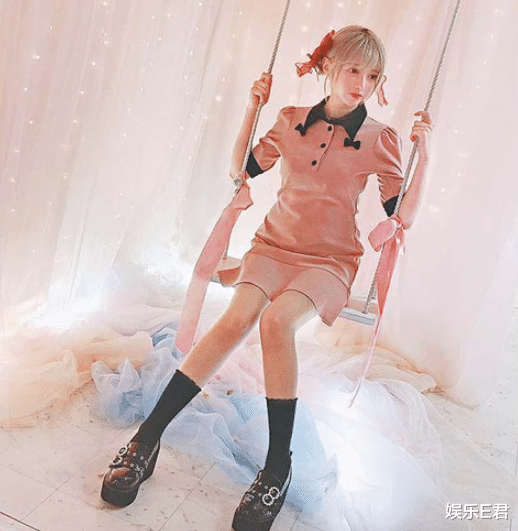 整容|20岁“整容美少女”去世,曾砸600万削骨换脸,网友怀疑是自杀