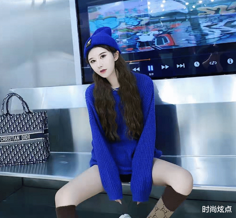 90后|宝蓝色真的巨显皮肤