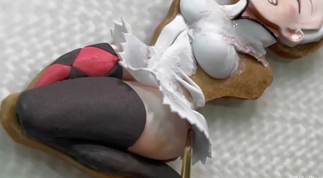 小姐姐|日本小姐姐做出3D动漫蛋糕,比手办还精致!根本舍不得下口