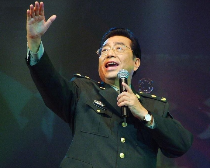 迪丽热巴|81岁李双江隐瞒52年的大儿子曝光，原来这么优秀，难怪不愿意公开