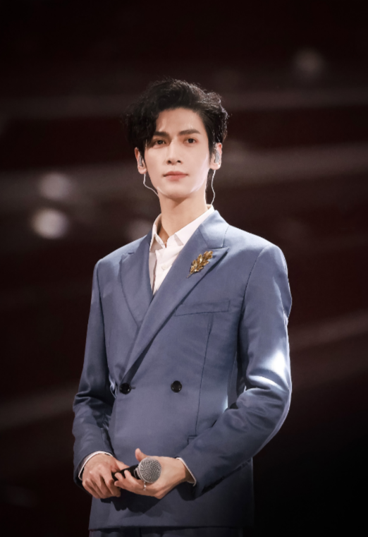 罗云熙|罗云熙，实在不行你就退圈调养吧！