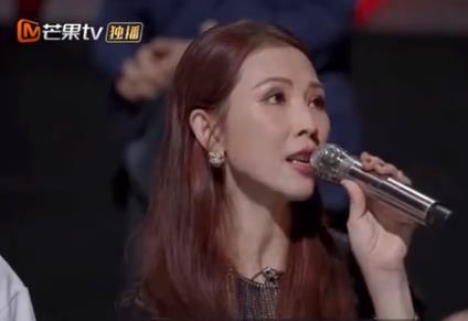 房姐地产观 嫂子团亮相哥哥五公舞台！蔡少芬温柔、应采儿俏皮，卓嫂端庄大气