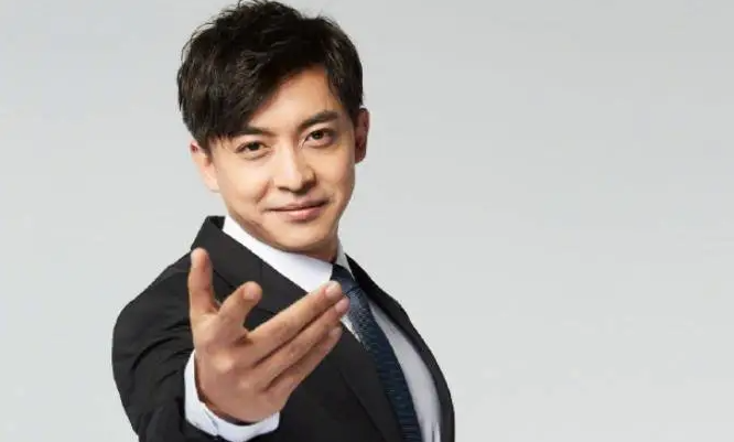 李佳航|李佳航为什么对李晟一见钟情？他说是因为见识少