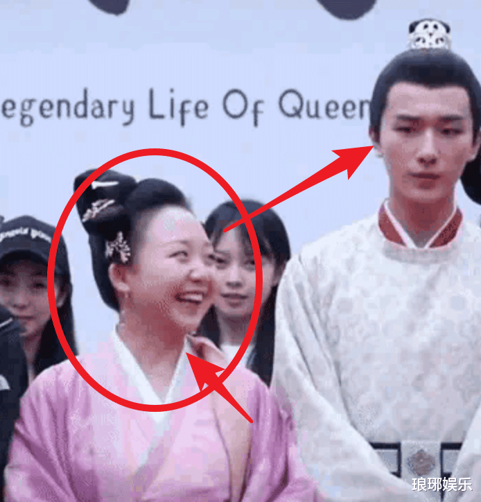 辣目洋子|辣目洋子新剧引争议，颜值被男主嫌弃，对方连表情管理都懒得做