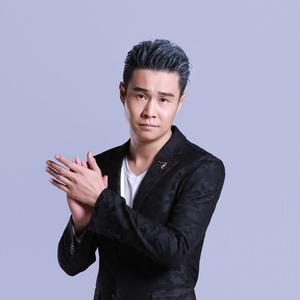 范憨憨|情系社会,敢于面对自己,勇敢突破自己的喜剧小品演员!