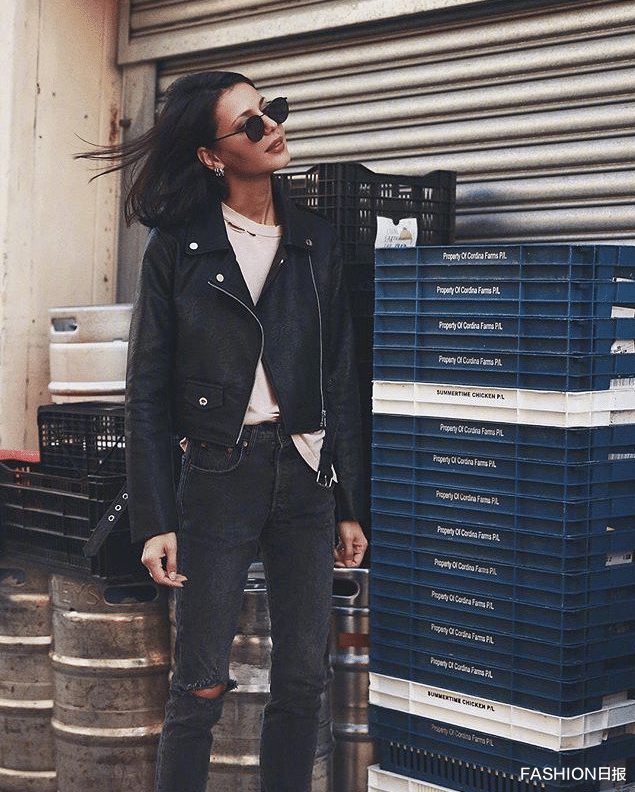 FASHION日报 澳洲ins时尚博主初秋这样穿 极简性感的日常穿搭系列