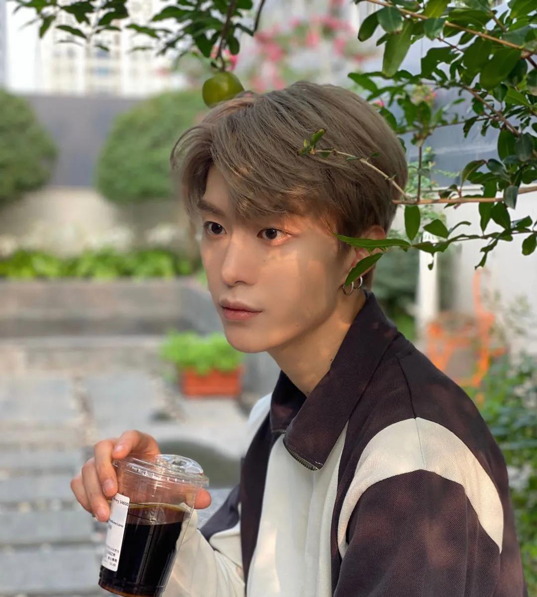 张艺兴|小八卦，范丞丞，马思纯，张艺兴，梁咏琪，INTO1