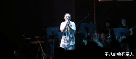 金晨|《我爱记歌词》领唱现状：退圈当老师、远嫁新加坡，还有人跳楼