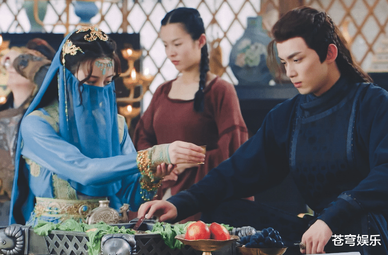 迪丽热巴|赵露思总跟热巴“撞”男主，杨洋吴磊后，龚俊也有可能合作