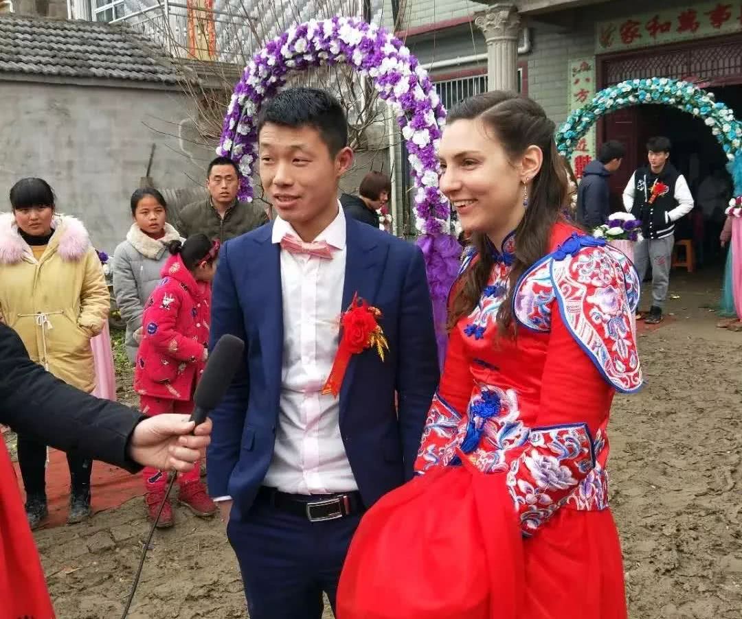中国小伙,曾俘获德国姑娘芳心抱得美人归,婚后9年依旧如胶似漆