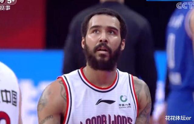 廣州男籃|難以置信！廣州隊終場前20秒命中超遠(yuǎn)絕平三分，郭士強(qiáng)振臂歡呼！