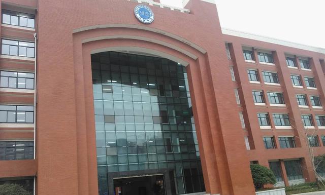 麦子育儿|湖南最好的五所高中，只要你有实力考上，一只脚迈入重点大学校门