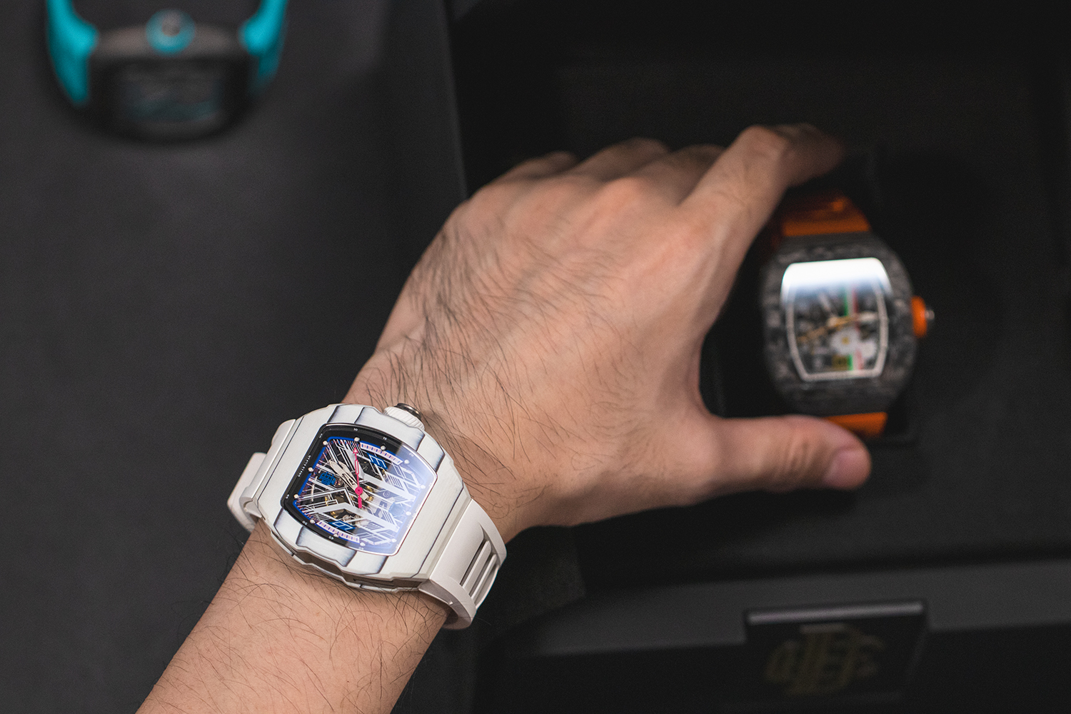 潮流搭档 万元内手表推荐，颜值性价比完爆浪琴美度卡地亚