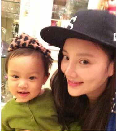 李小璐|李小璐为何自毁前程也要和贾乃亮离婚? 高晓松15年前就说出了真相