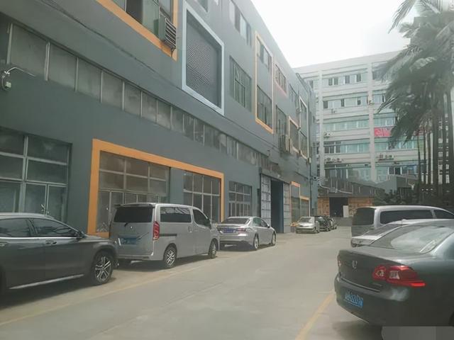 深圳小伙强上靓女床非礼被起诉!因女孩太漂亮欲把生米煮成熟饭