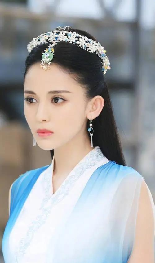 TVB|最全：TVB花旦和内地花旦大比拼，网友：输了演技但赢了气场