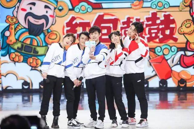 快乐大本营|还没好好告别，《快本》彻底没了！历代主持人现状盘点，有人退幕后有人成主播