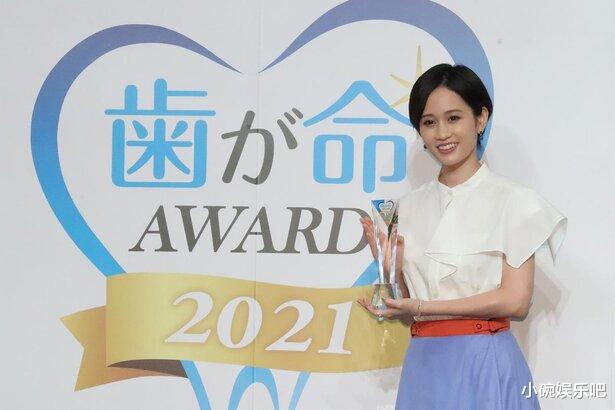 腐竹|百变造型,总有一款适合你,日本女明星的发型展现出不一样的美