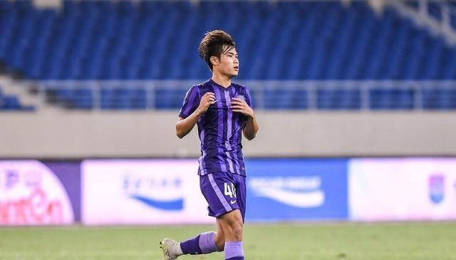 憨爸爸育儿|19岁新星世界波破门，鲁能00后中超进球第一人，小内马尔闪耀赛场