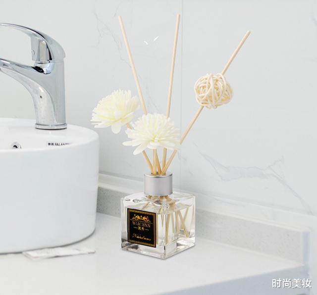 时尚美妆|卫生间再大,也别装洗手台!学学年轻人这样设计,那叫一个高级